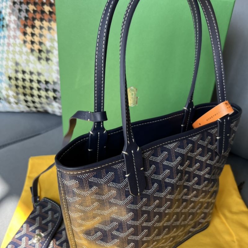 Goyard Shopping Bags